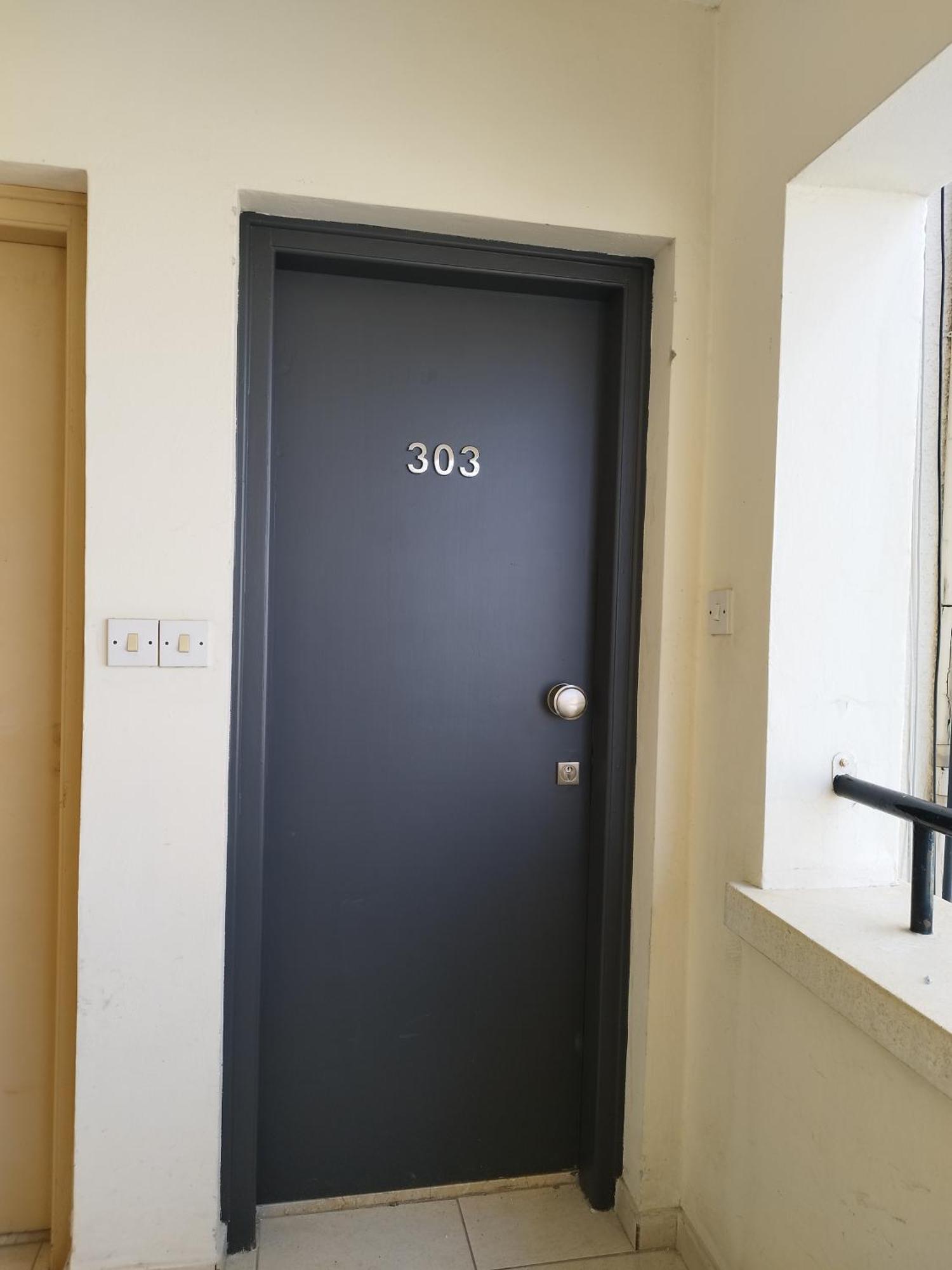 303 St Lazaros View Studio Larnaca Ngoại thất bức ảnh